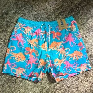 Chubbies 5.5” Swim Trunks (The Cephalopods) *NEW*